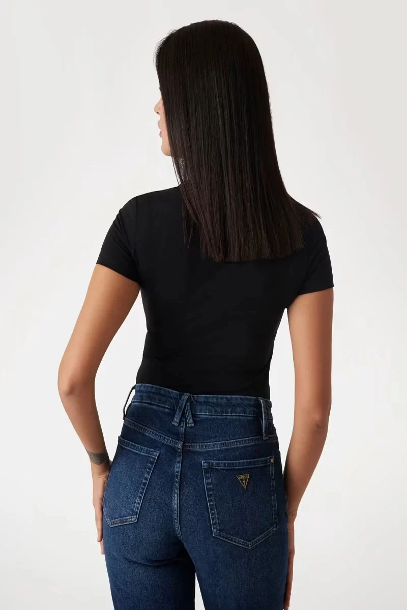 Guess Ss Cn Shıny Trıangle Tee Kadın Siyah T-Shirt W5RI11J1314-JBLK