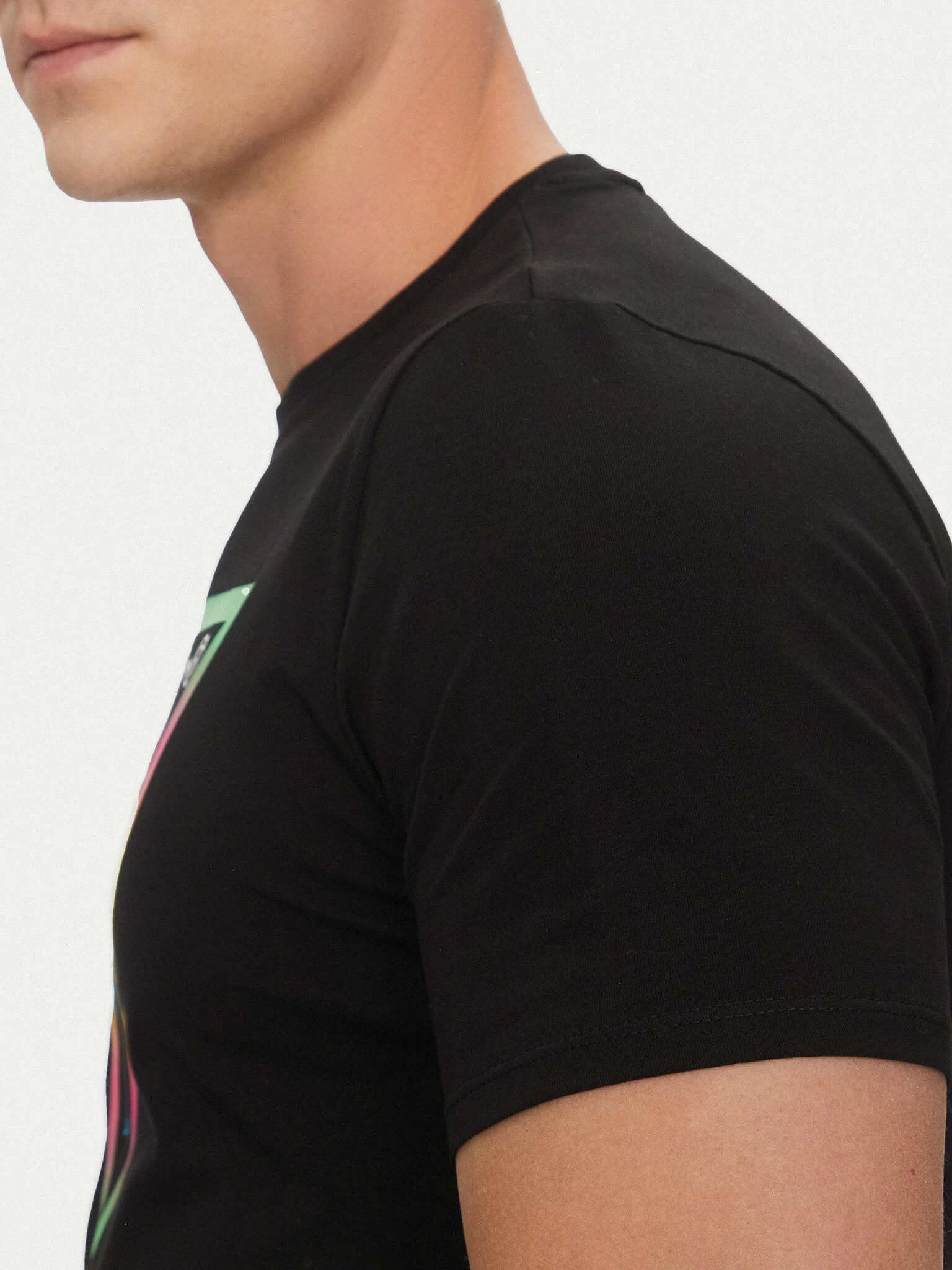 Guess Ss Cn Trıangle Palm Tee Erkek Siyah T-Shirt F5GI00J1314-JBLK