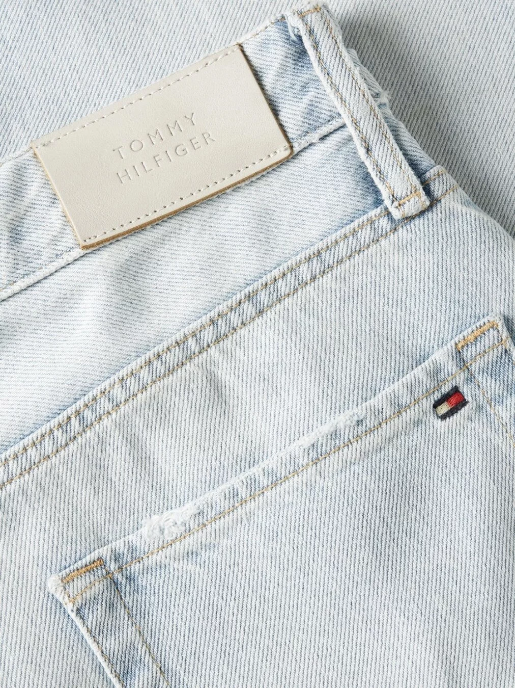 Tommy Hilfiger Kadın Açık Mavi Yüksek Bel Dar Paça Jean