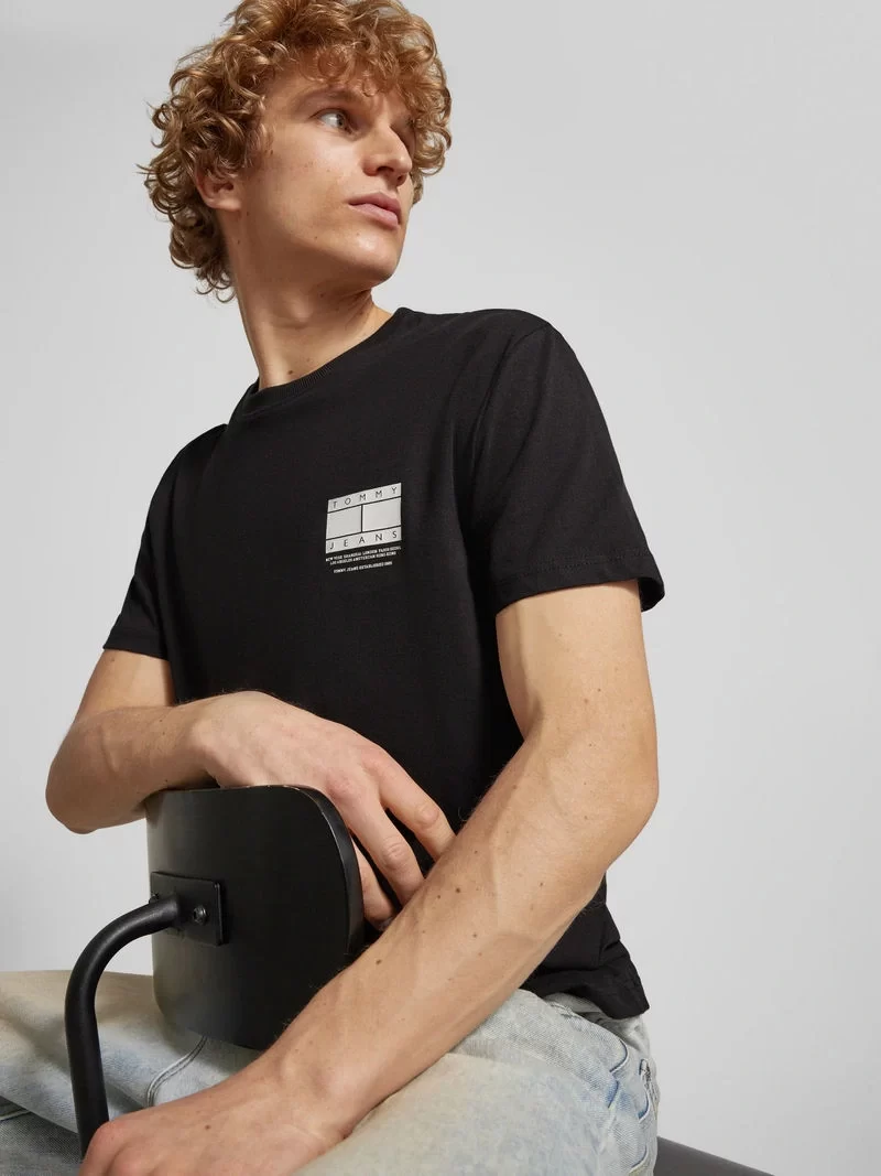 Tommy Hilfiger Erkek  Siyah Logolu T-Shirt