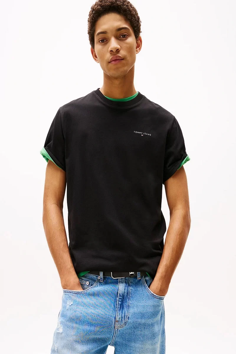 Tommy Jeans Erkek   Logolu Siyah  Slim T-Shirt