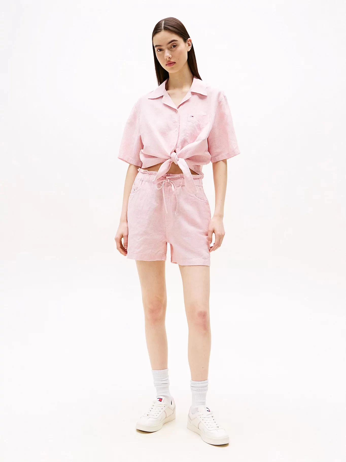 Tommy Jeans Kadın Pembe Cropped Keten Kısa Kollu Gömlek