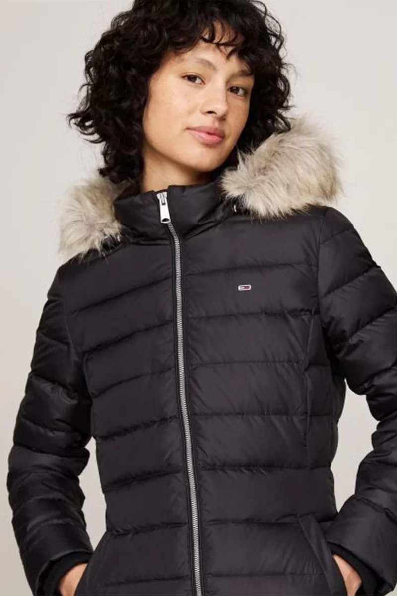 Tommy Jeans Kadın Kürk Kaplamalı Siyah Mont