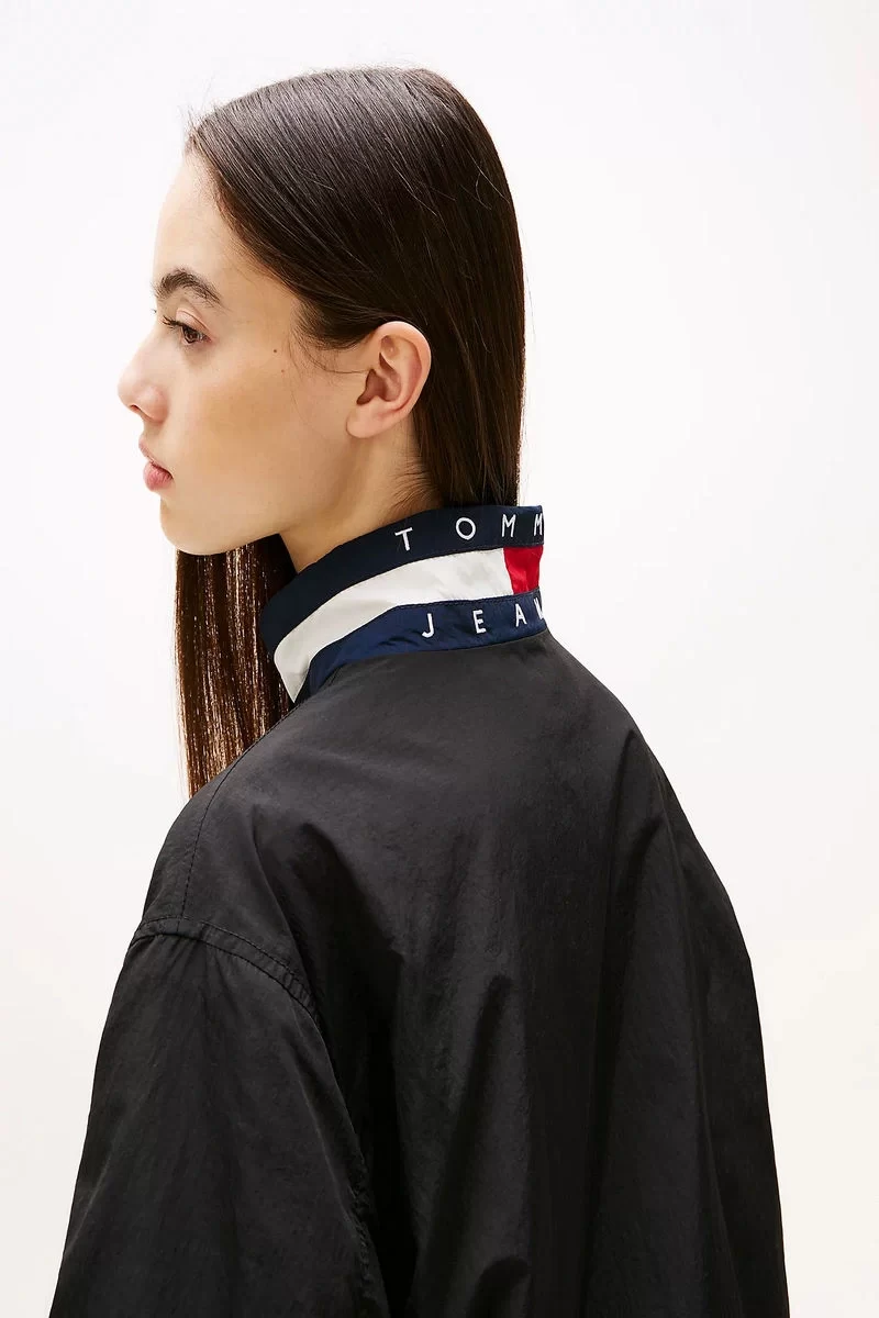 Tommy Hilfiger Logo Yaka Su İtici Siyah Ceket