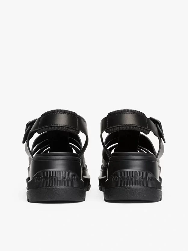 Tommy Hilfiger Kadın  Deri Kalın Cleat Balıkçı Sandalet