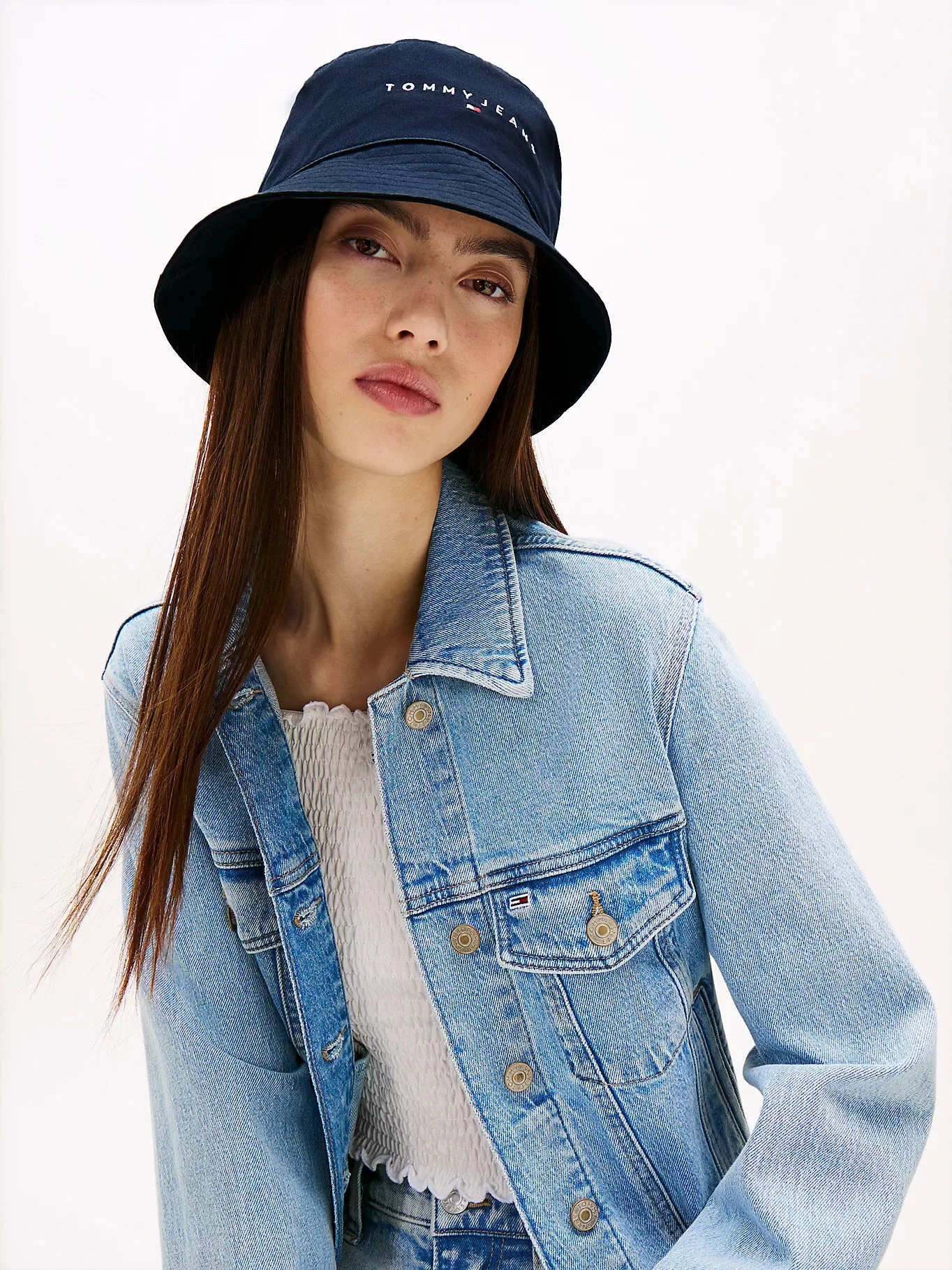 Tommy Hilfiger  Kadın  Logo Nakışlı Kova Şapka