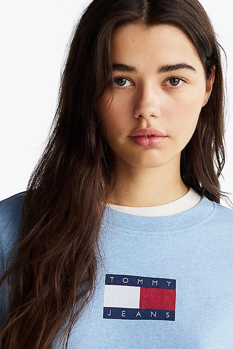 Tommy Hilfiger Kadın Mavi Logolu Rahat Kesim T-Shirt