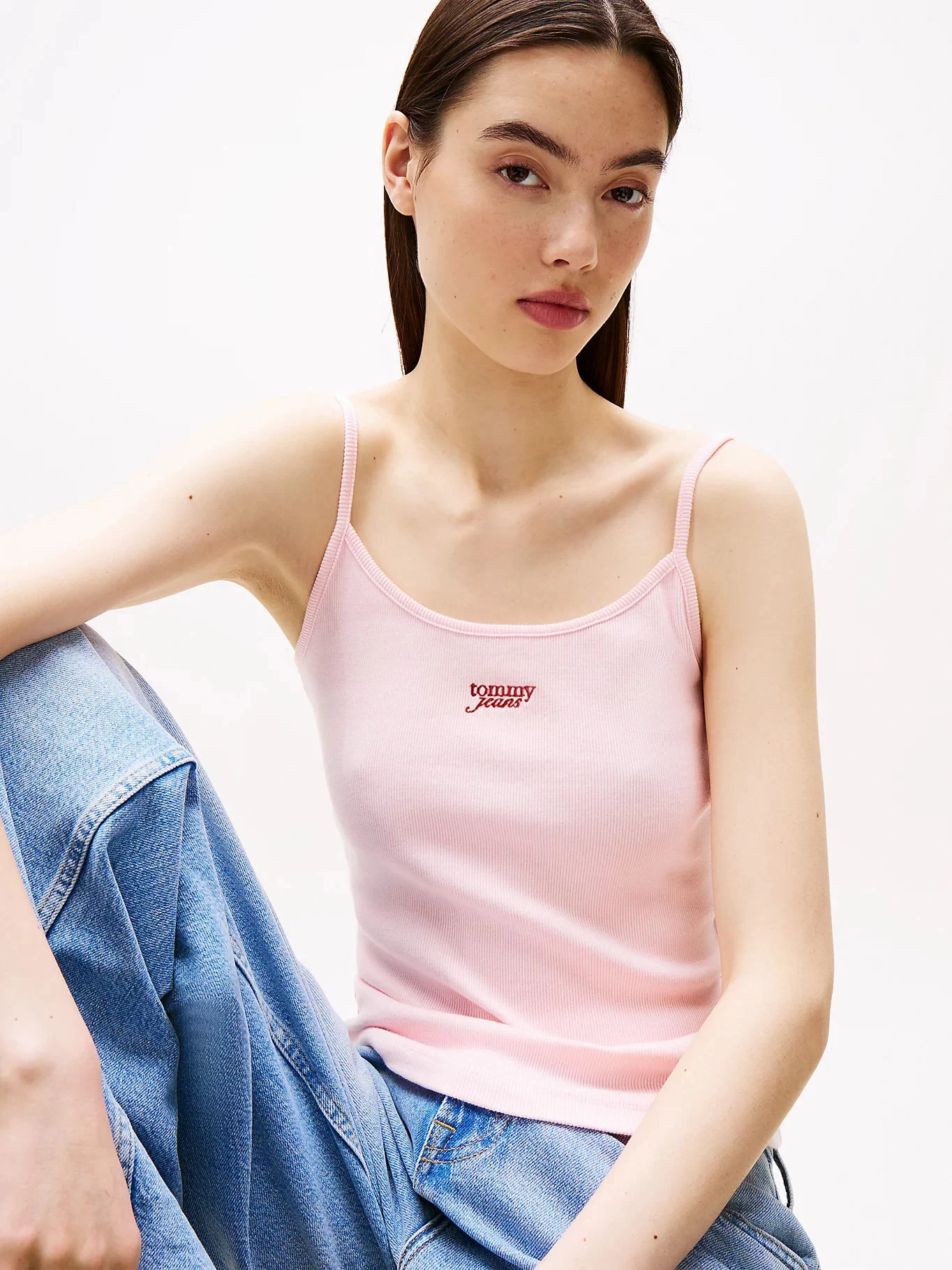 Tommy Hilfiger Kadın Askılı Logolu Pembe Crop Top
