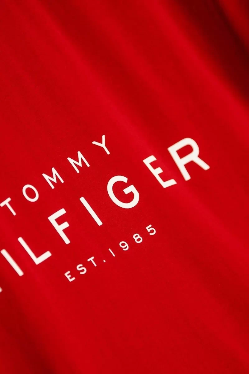 Tommy Hilfiger Erkek Kırmızı Logo Yuvarlak Yaka T-Shirt
