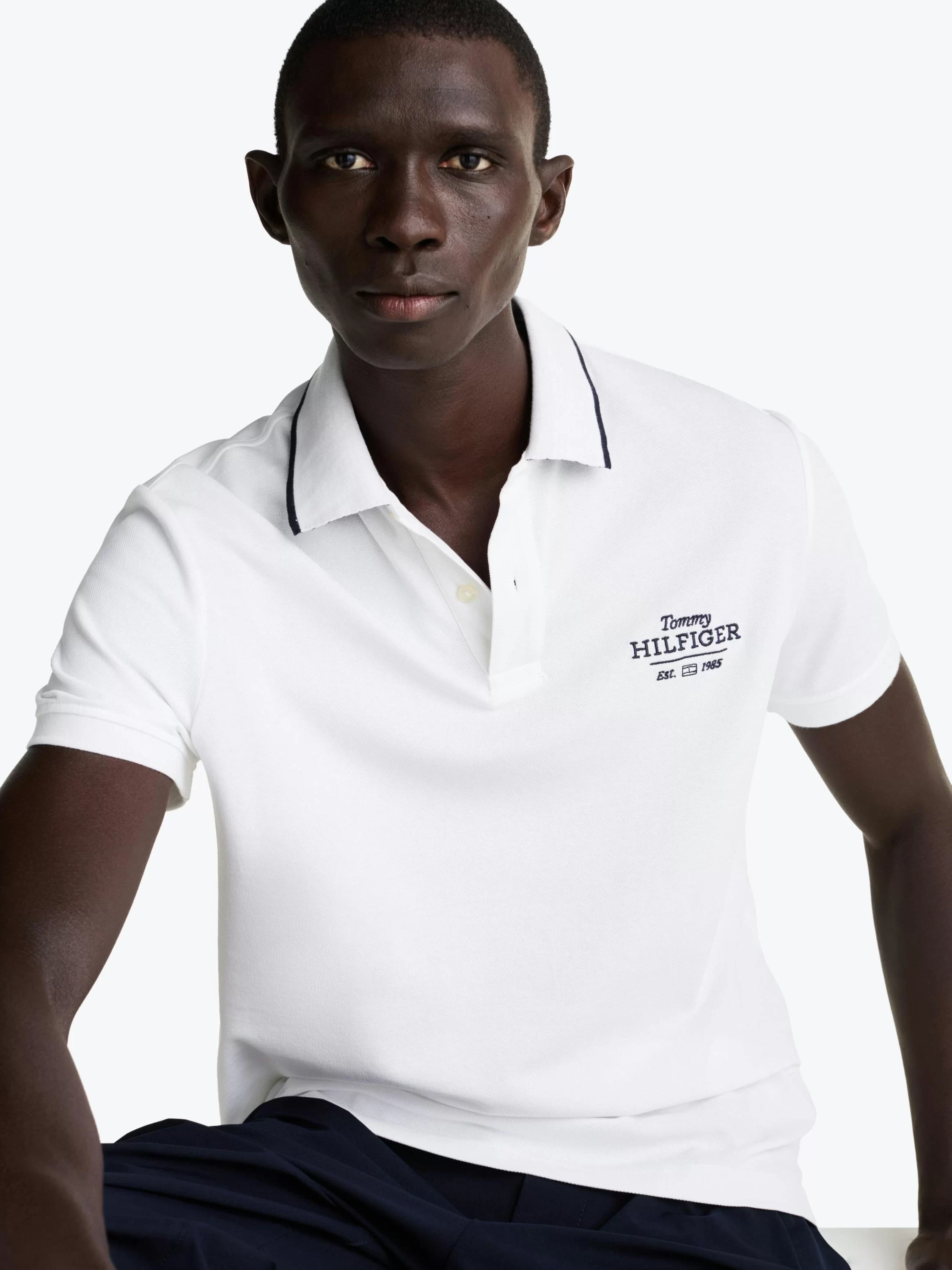 Tommy Hilfiger Erkek Nakışlı Logo Polo Yaka Beyaz T-shirt