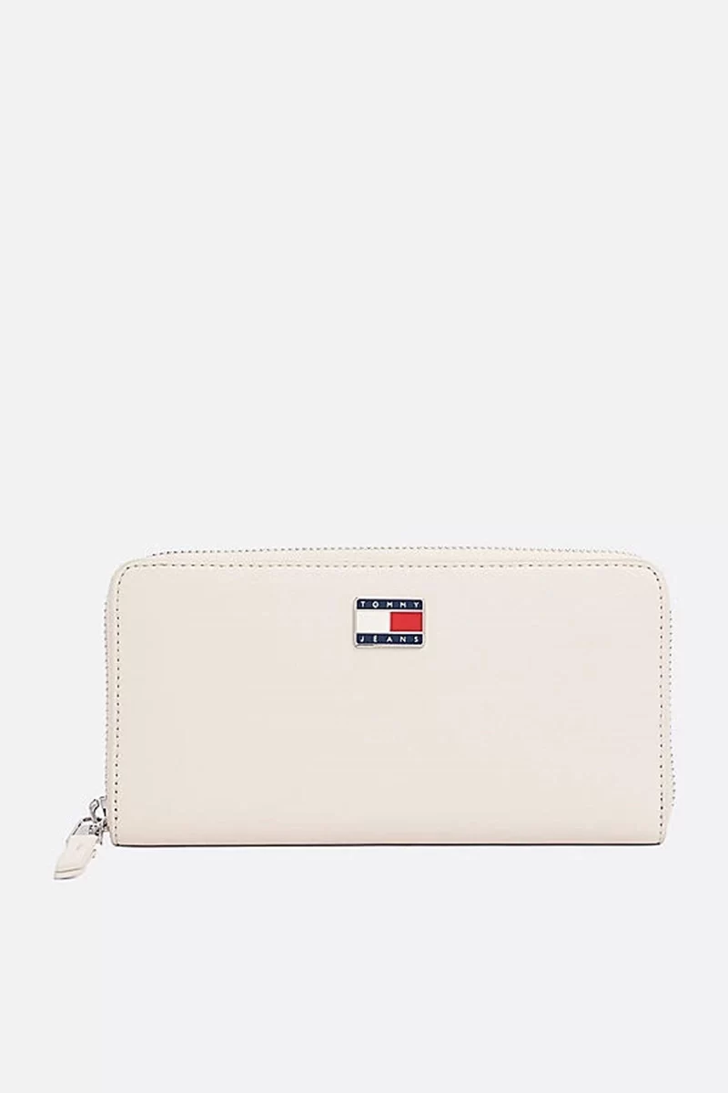 Tommy Hilfiger Kadın Beyaz Logo Plakalı Fermuarlı Cüzdan