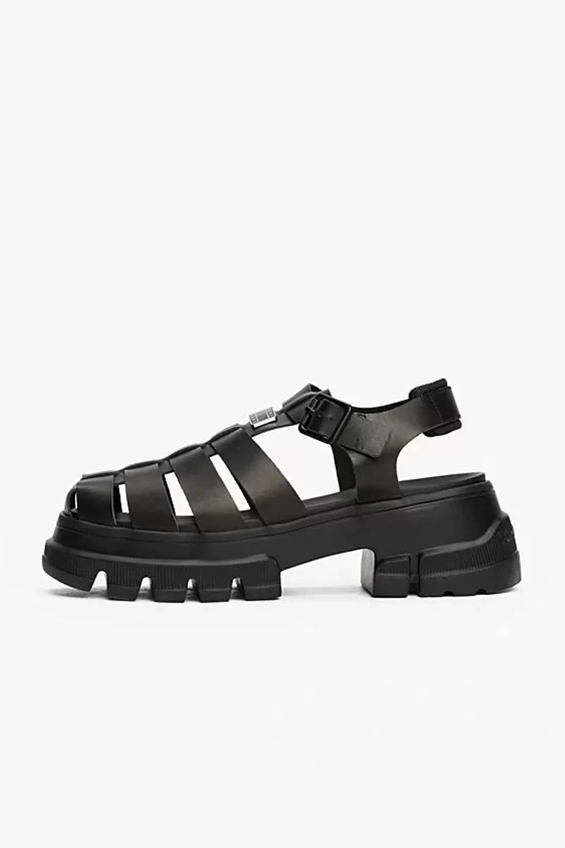 Tommy Hilfiger Kadın  Deri Kalın Cleat Balıkçı Sandalet