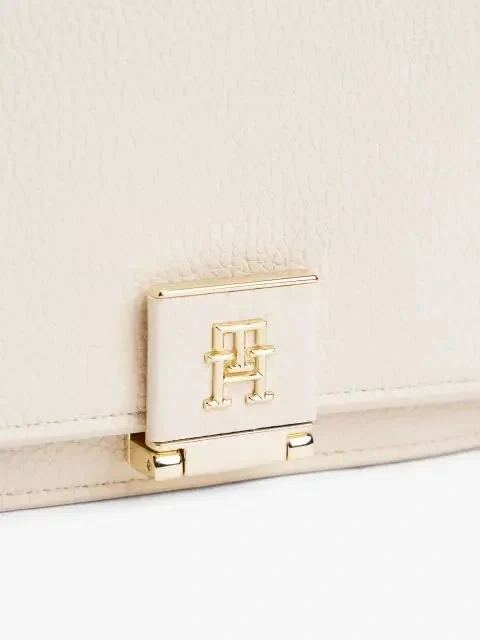 Tommy Hilfiger  Kadın TH Monogram Çapraz Çanta