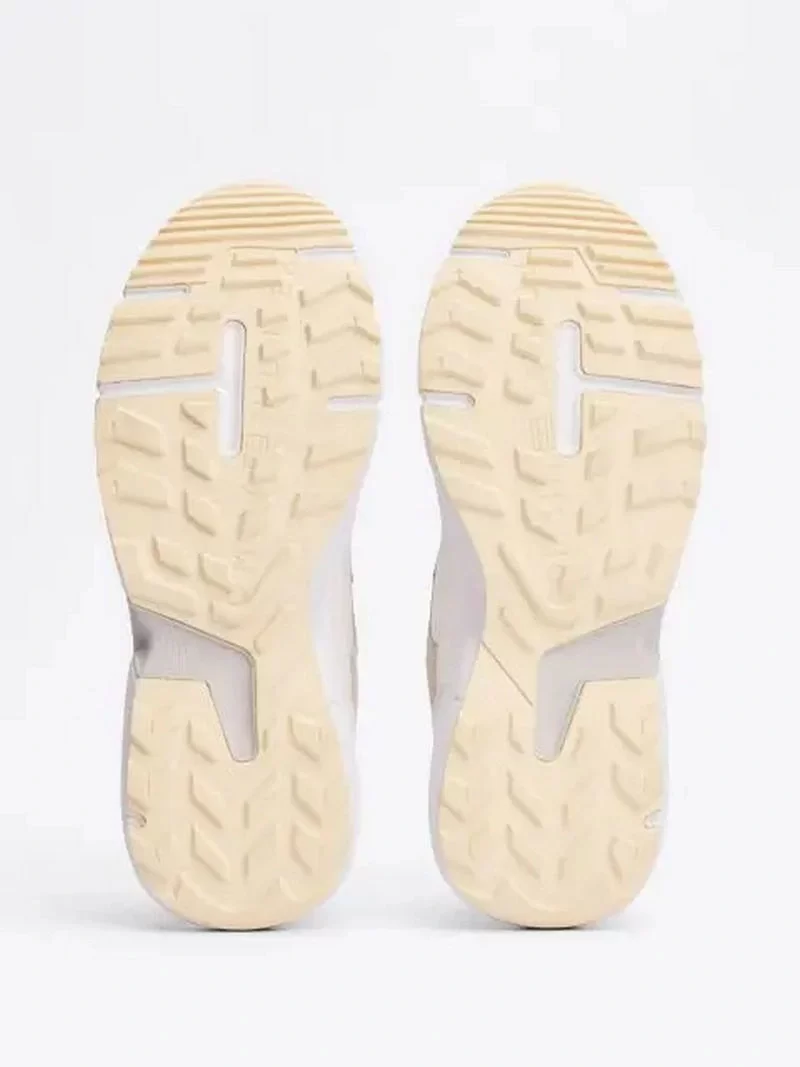 Tommy Hilfiger Kadın Tonal Kalın  Bej Sneaker