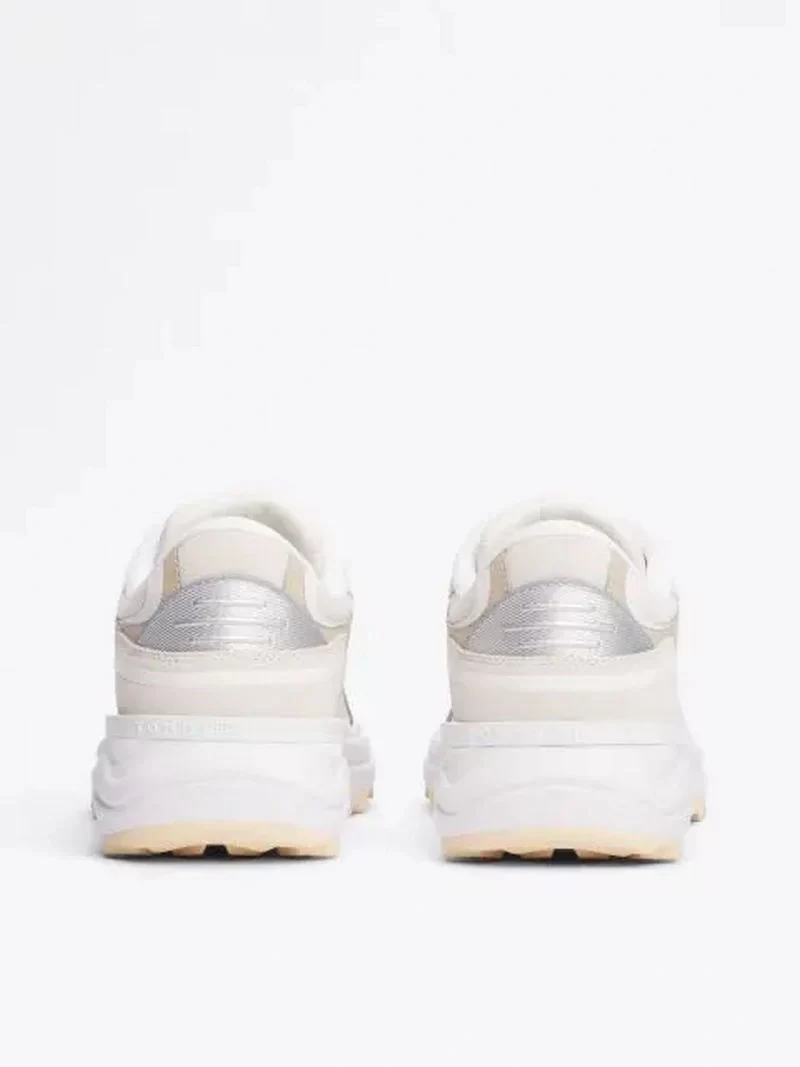 Tommy Hilfiger Kadın Tonal Kalın  Bej Sneaker