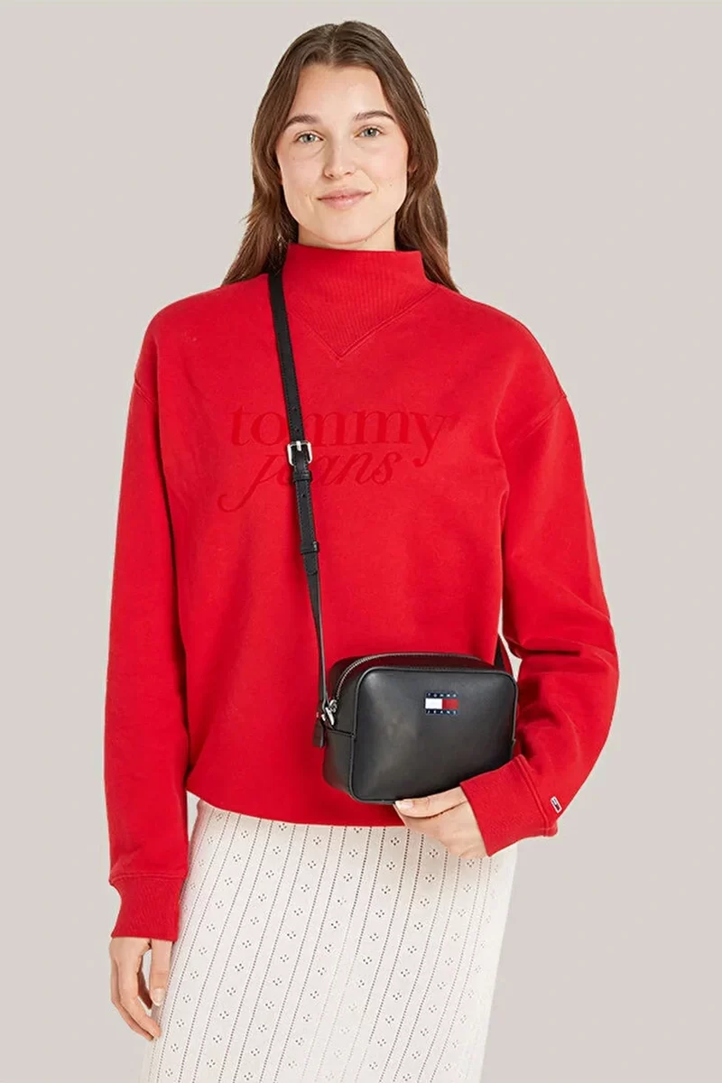 Tommy Hilfiger Kadın Logolu Siyah Çapraz Çanta