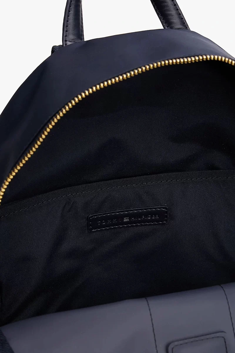 Tommy Hilfiger Kadın Logolu Lacivert Sırt Çantası