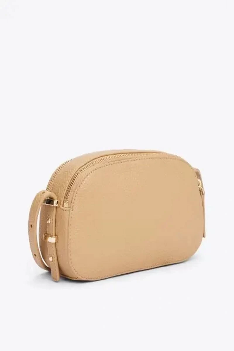 Tommy Hilfiger Kadın Bej Dokulu Kamera Çantası