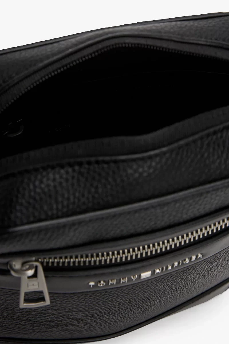 Tommy Hilfiger Erkek   Pebble Grain Siyah  Muhabir Çantası