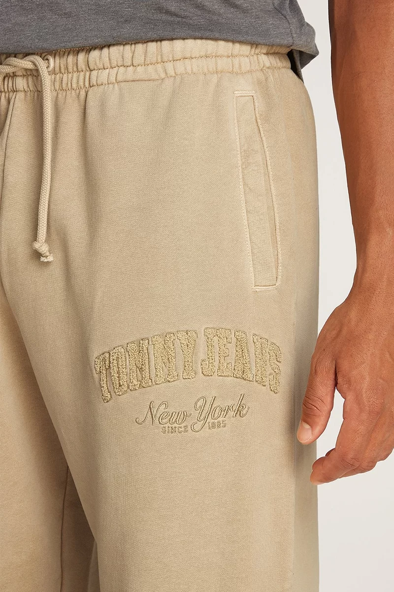 Tommy  Jeans  Erkek Bej Jogger Eşofman Altı