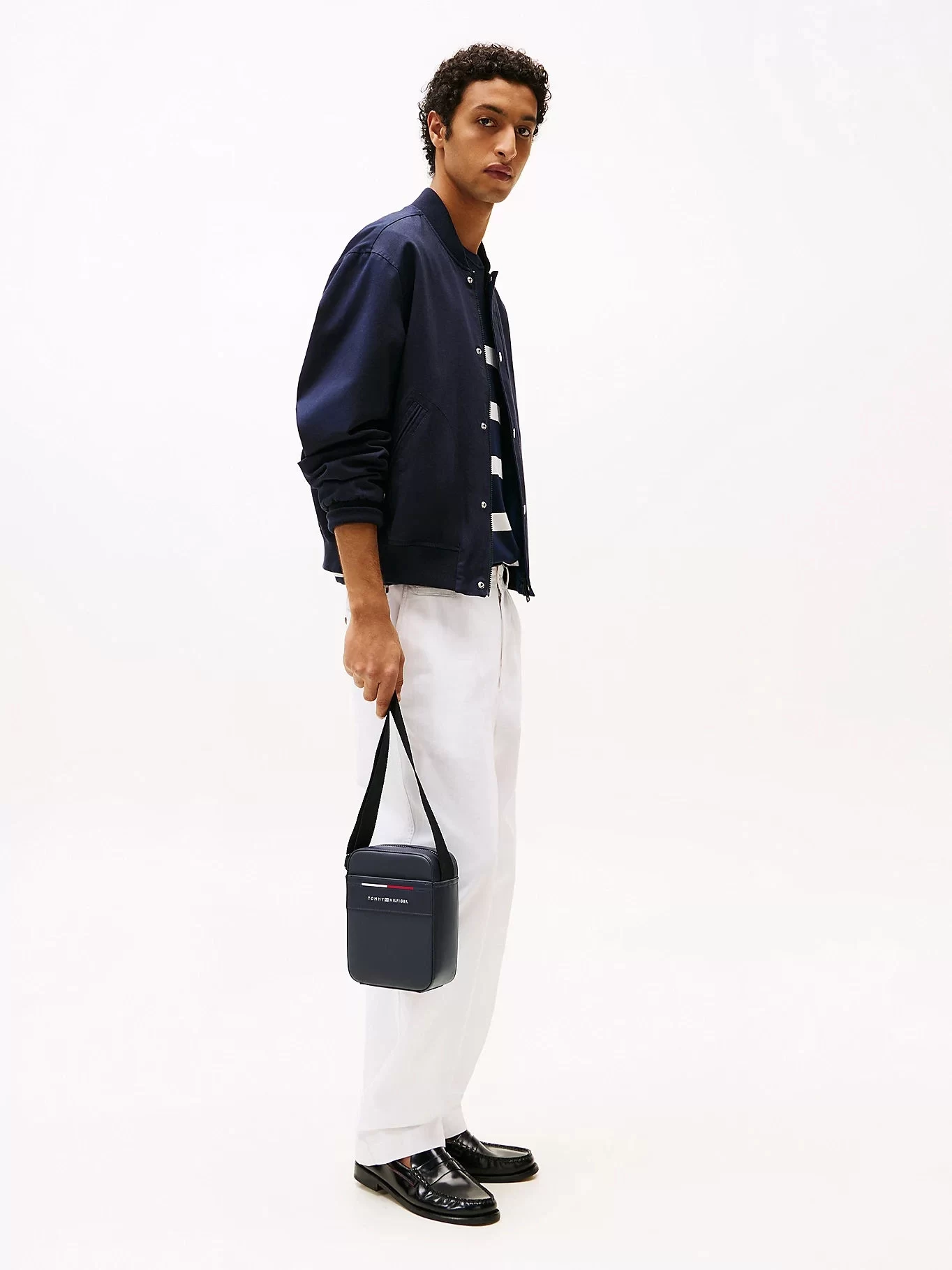 Tommyu Hilfiger Erkek Lacivert Çapraz Çanta