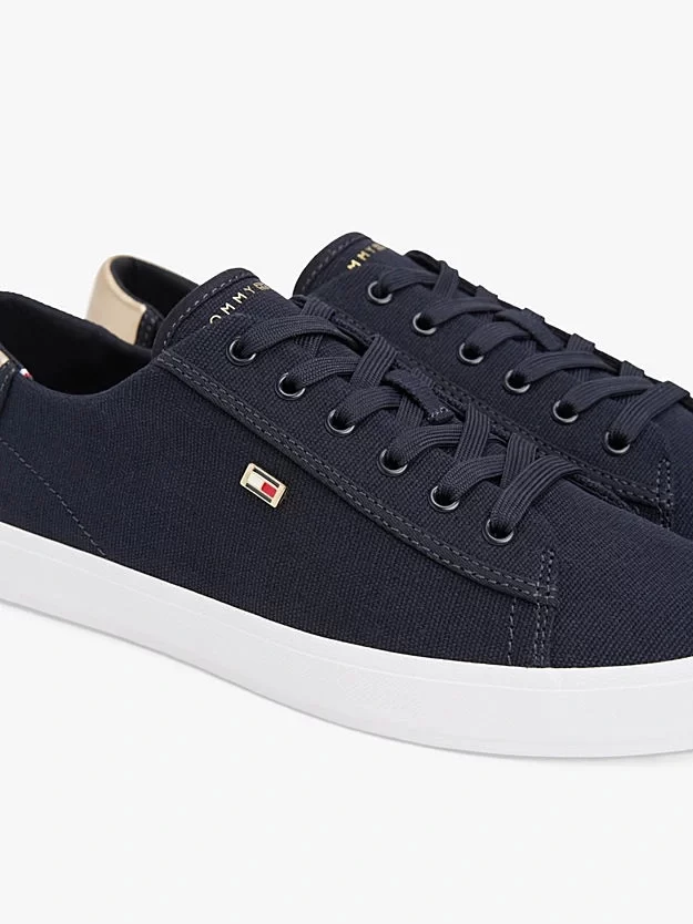 Tommy Hilfiger Kadın Lacivert Kanvas Sneaker