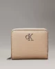 Calvin Klein Kadın Bej Orta Boy Fermuarlı Cüzdan