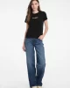 Guess jeans Gj Ss Cn Reg 3D Embr Guess Tee Kadın Siyah T-Shirt W5RI54J1314-JBLK