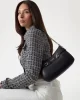 Guess Kadın Siyah Lorelei Üstten Fermuarlı Omuz Çantası