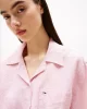 Tommy Jeans Kadın Pembe Cropped Keten Kısa Kollu Gömlek