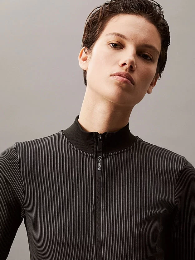 Calvin Klein Kadın Siyah Crop Ceket
