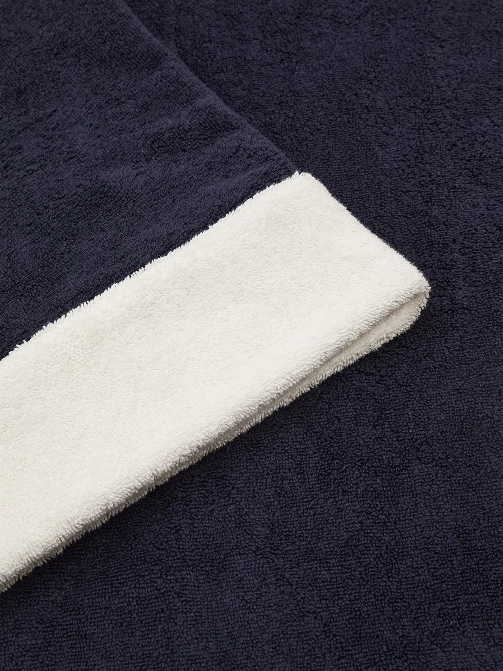 Guess Towel Wıth Border Kadın Lacivert Havlu E5GZ15KCDM0-G7V2