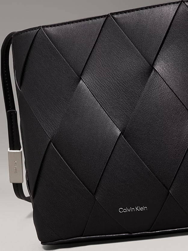 CK WOVEN SQUARE CROSSBODY