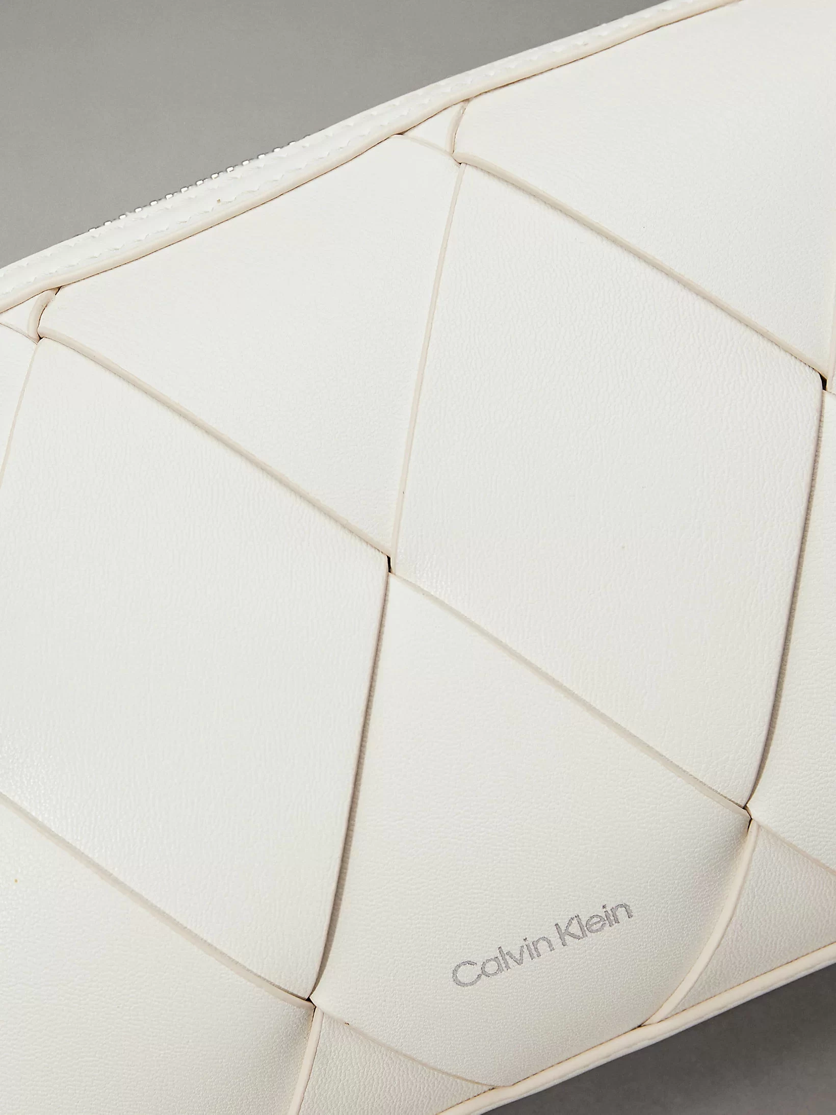 CK WOVEN CAMERA BAG