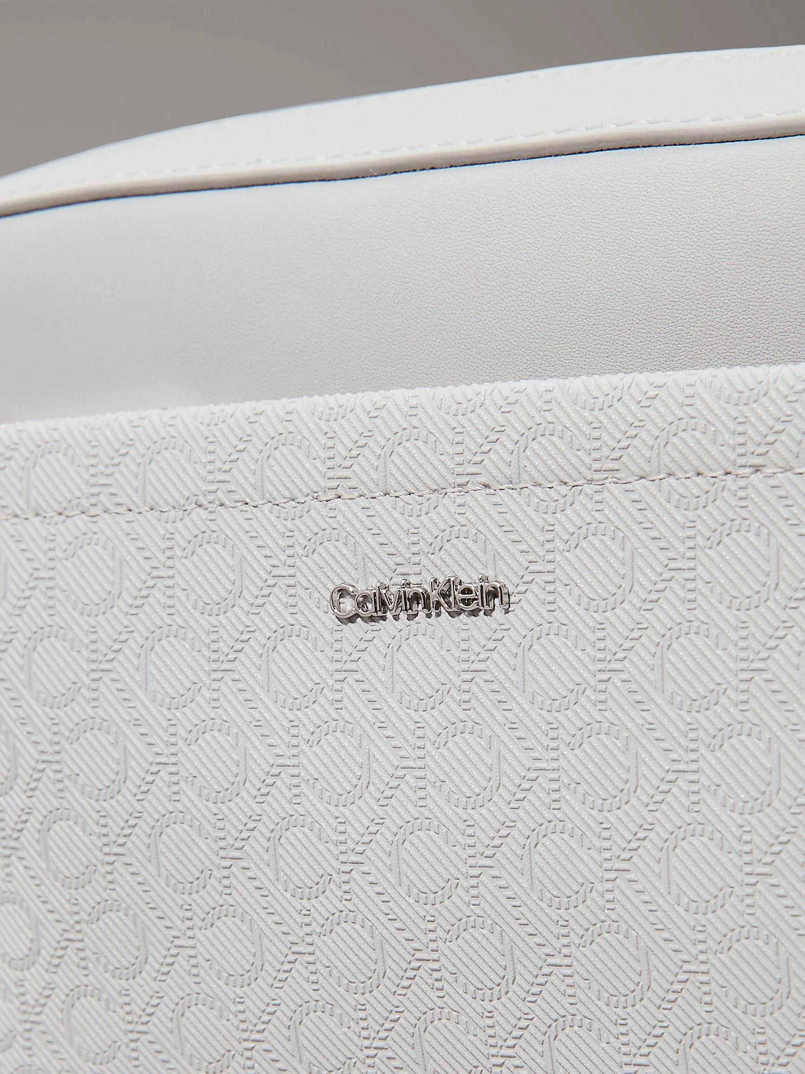 CK MUST CONV CAMERA BAG_MONO