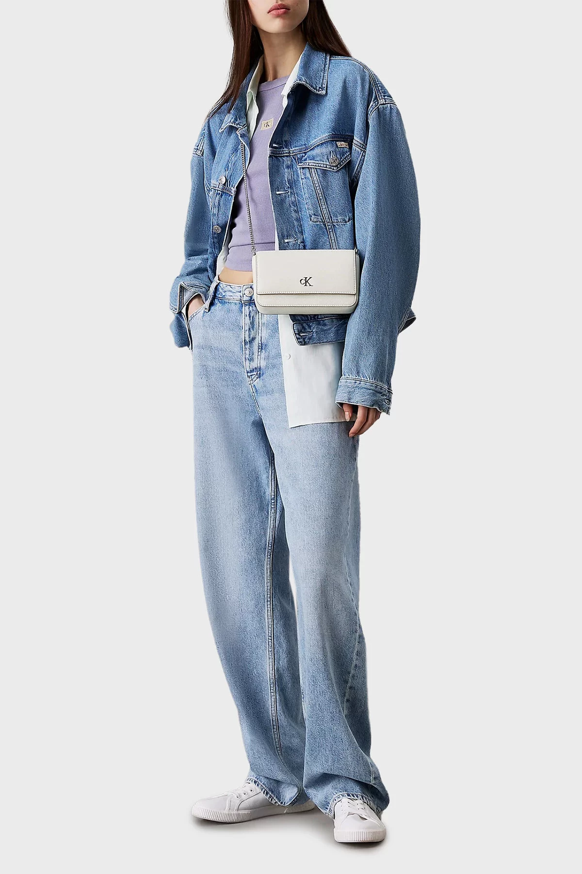 MINIMAL MONOGRAM EW FLAP PH/CB19