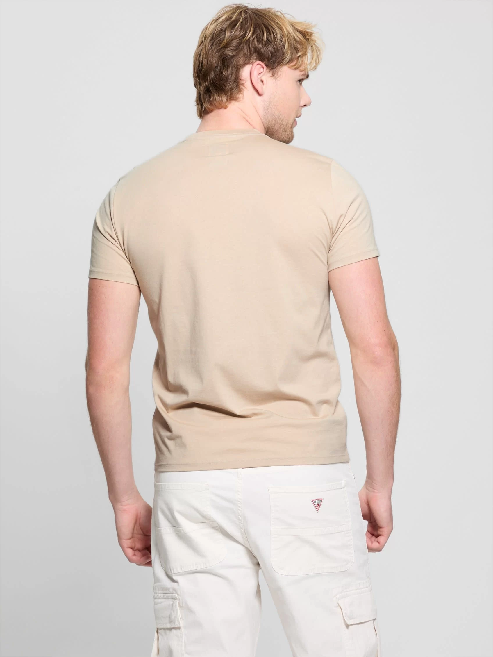 Guess Erkek Bej Guess Nakışlı Pima Tişört