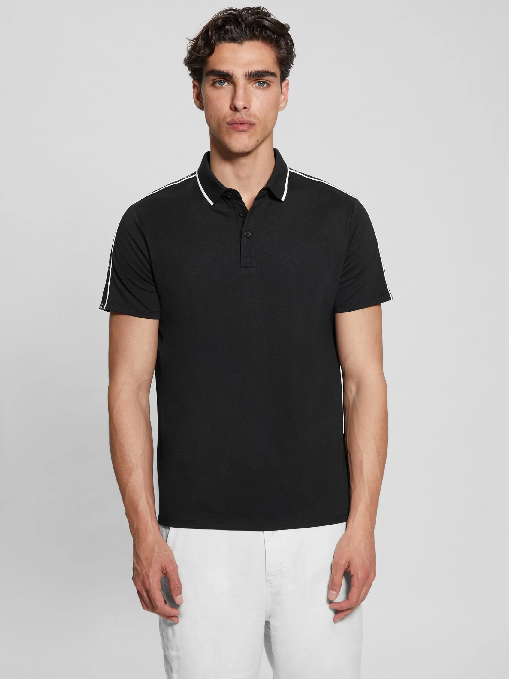 Guess Erkek Siyah Quattro G Şeritli Polo Tişört