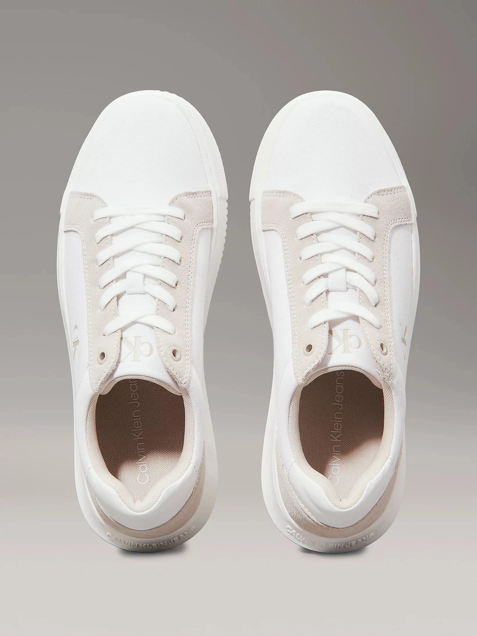 Calvin Klein  Erkek  Beyaz CK Logolu  Sneaker