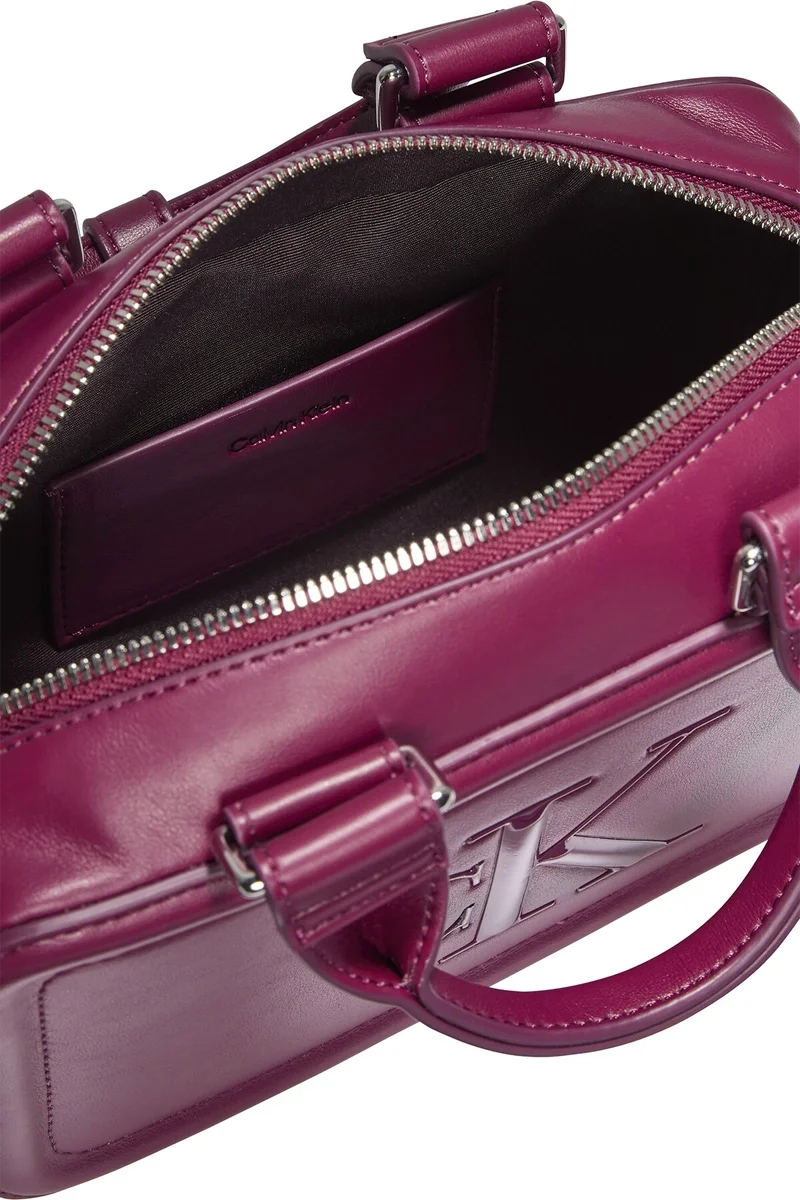 Calvin Klein Bold CK Bauletto Çapraz Askılı Kadın Kırmızı Çapraz Çanta LV04F3411G-Z1K