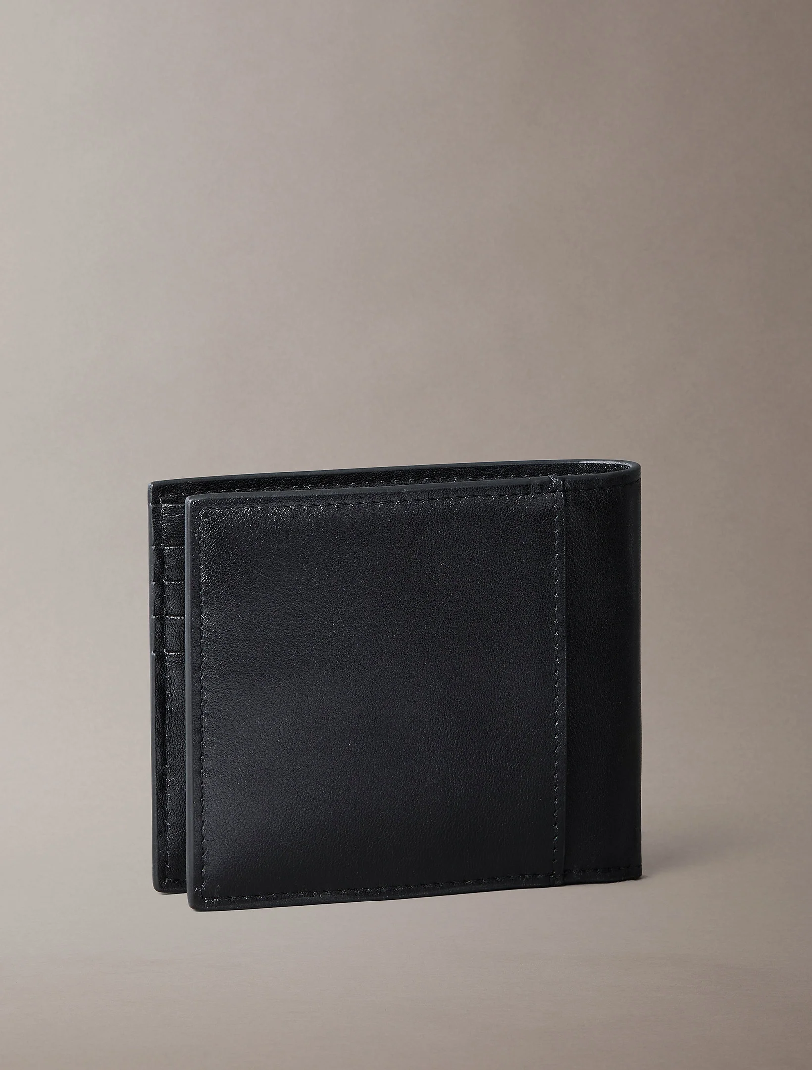 Calvin Klein Bold Monogram Erkek Siyah Cüzdan LV04G1071G-UB1