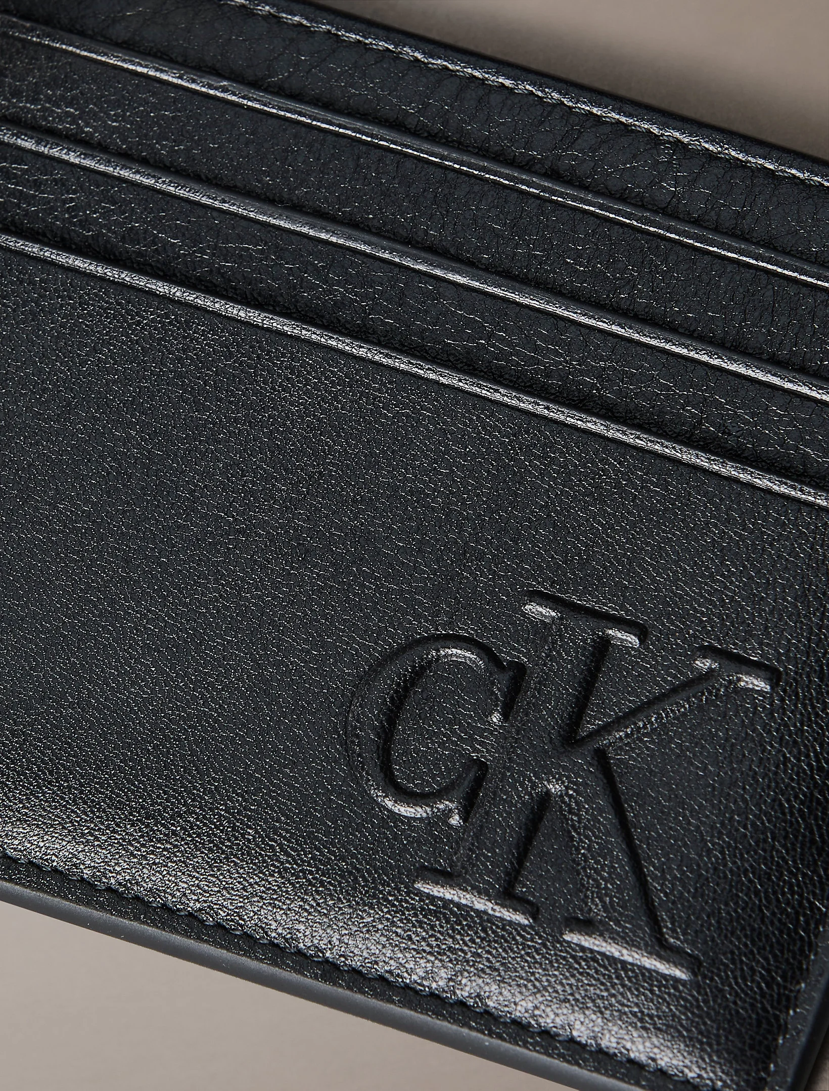 Calvin Klein Bold Monogram Erkek Siyah Kartlık LV04G1070G-UB1