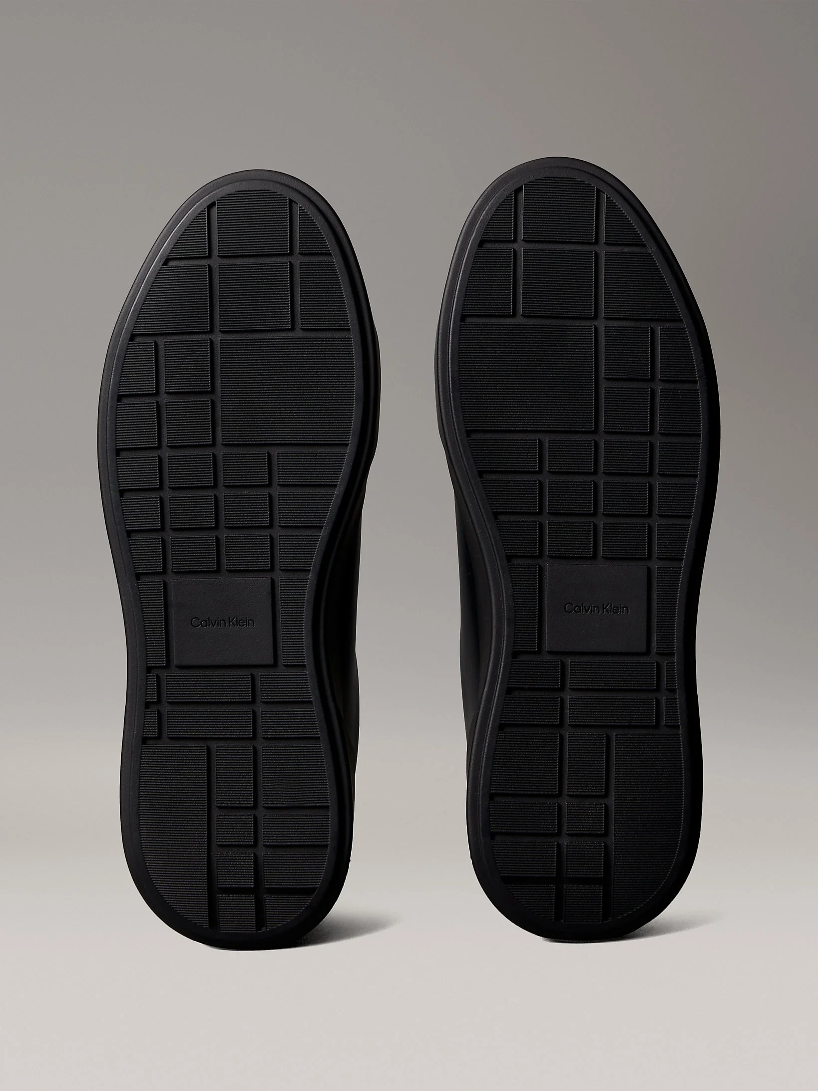 Calvin Klein Chunky Cupsole Bağcıklı Deri Tamamı Baskılı Erkek Siyah Sneaker HM0HM02070-0GJ