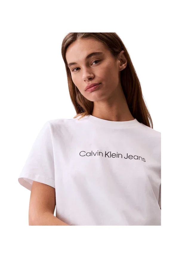 Calvin Klein Essentials Kadın Beyaz T-shirt LV047C912G-YAA