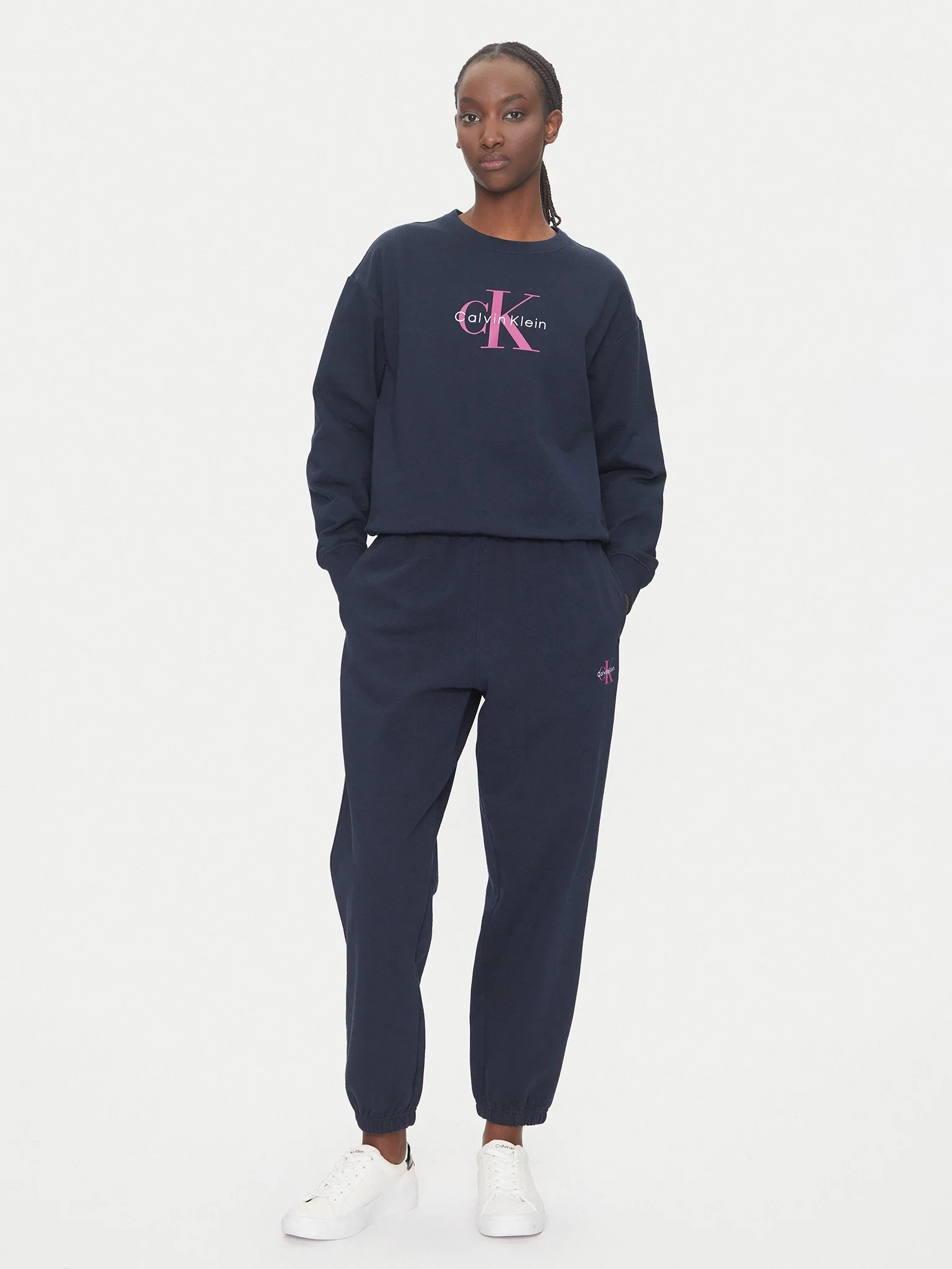 Calvin Klein Essentials Kadın Mavi Sweatshirt LV047B234G-CEF