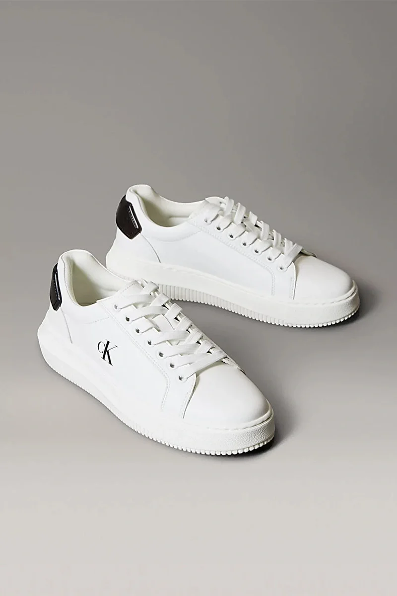 Calvin Klein Kadın Kalın Tabanlı Arma Detaylı Deri Beyaz Sneaker YW0YW01846-01W