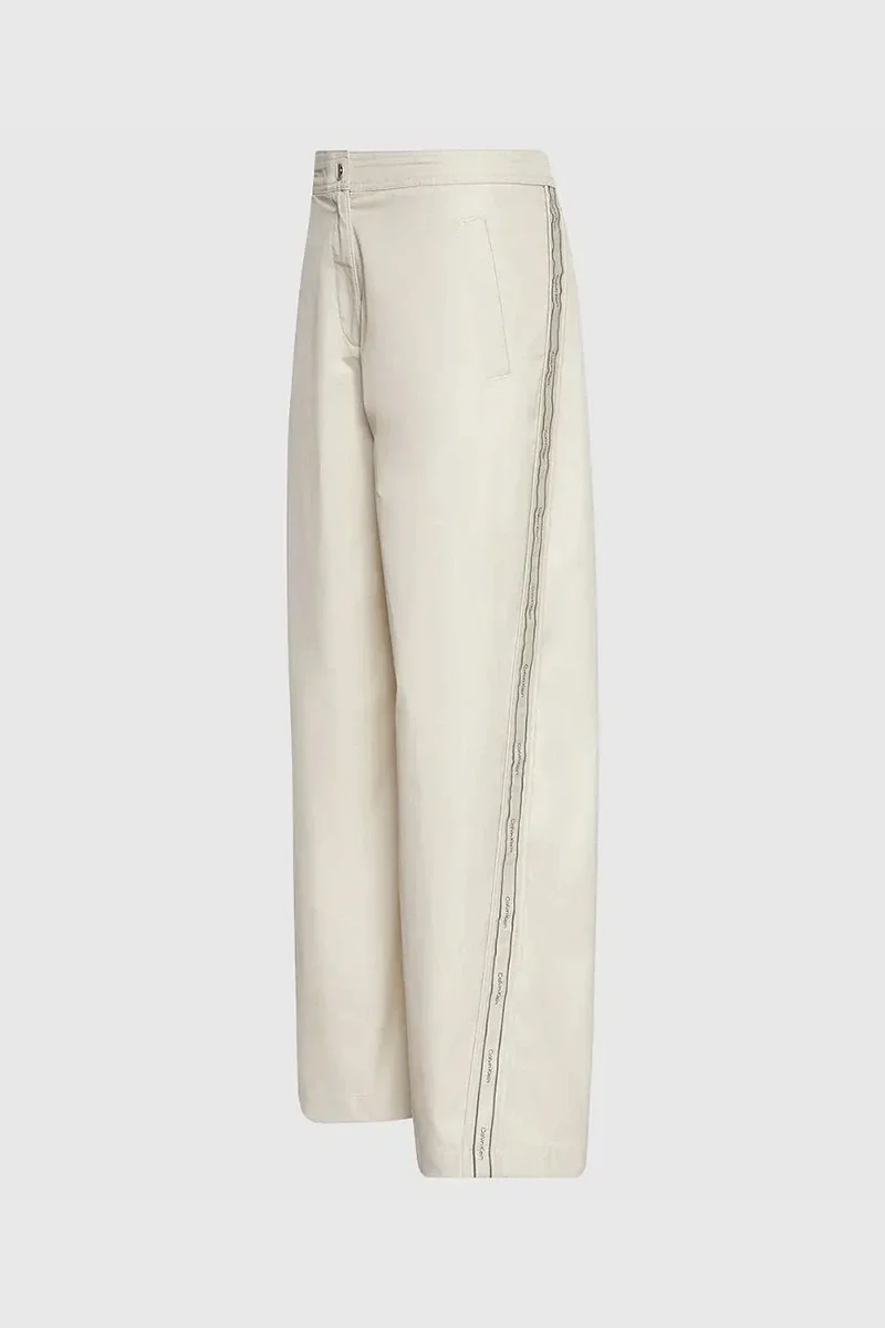 Calvin Klein Pamuklu Twill Tamamı Baskılı Logolu Çizgili Kadın Beyaz Pantolon LV044D612G-GTR