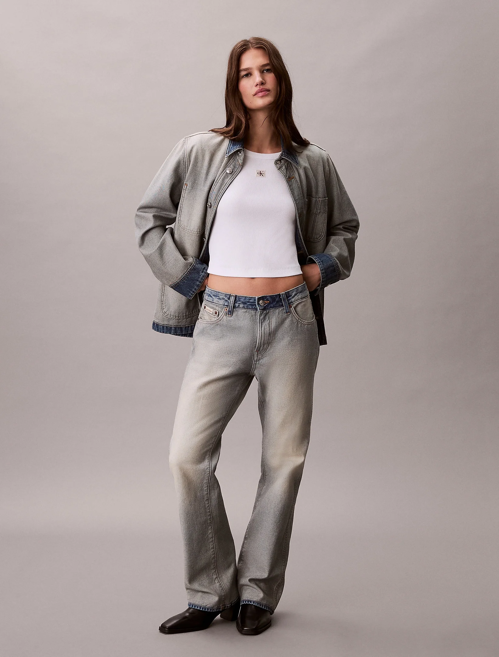 Calvin Klein Kadın Etiketli Fitilli Kısa Beyaz T-shirt LV047C200G-YAA