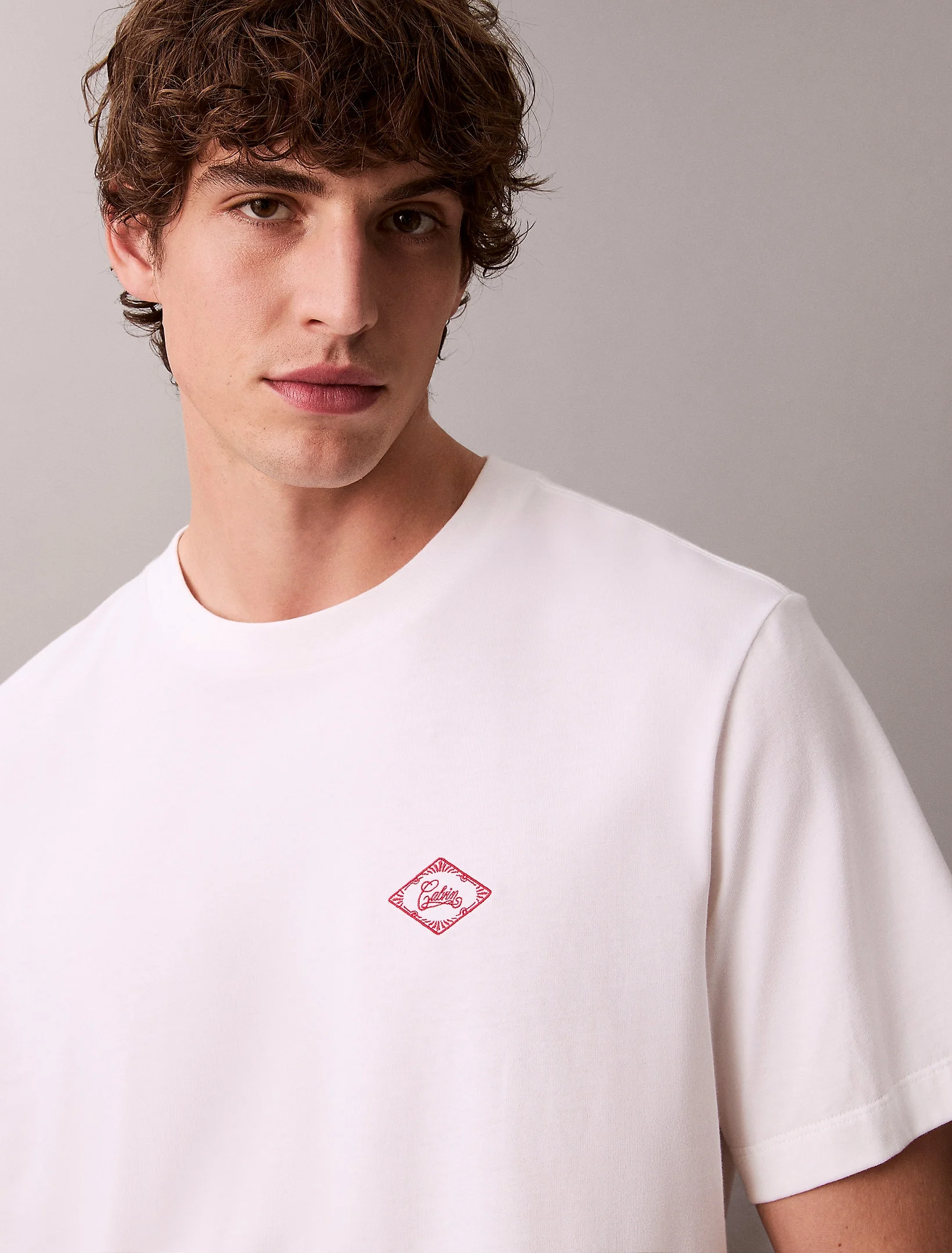 Calvin Klein Kısa Kollu 20s Calvin Matchbox Grafik Baskılı Erkek Beyaz T-shirt LV04RE802G-YAA