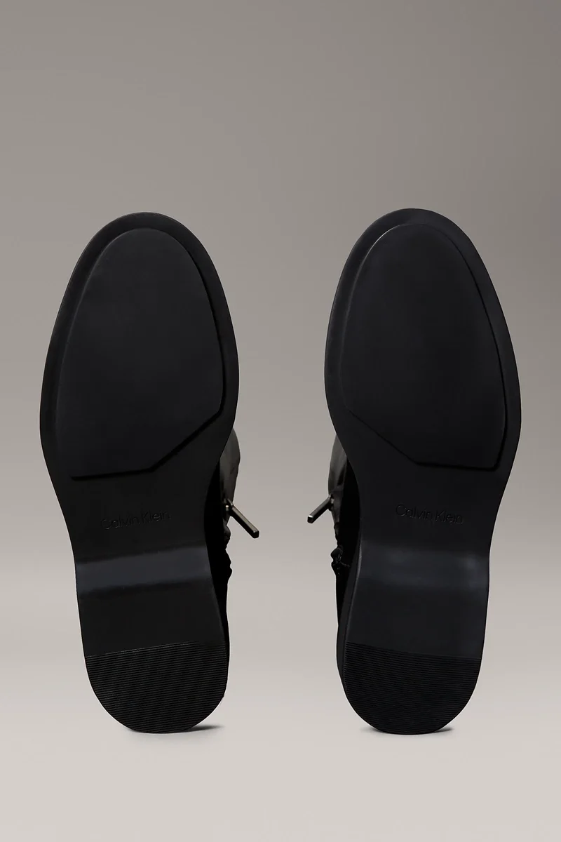 Calvin Klein Metal Logolu Diz Altı Kadın Siyah Bot HW0HW02665-BEH